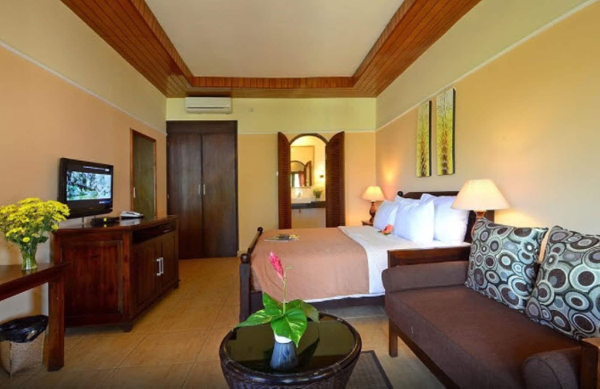 Hotel Sunsethouse Lombok Mangsit Exterior foto
