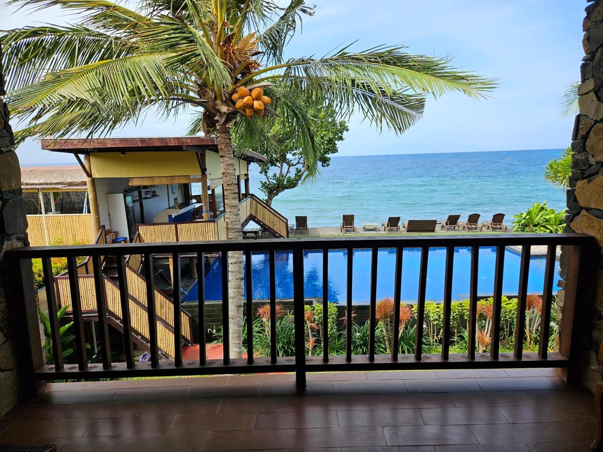 Hotel Sunsethouse Lombok Mangsit Exterior foto