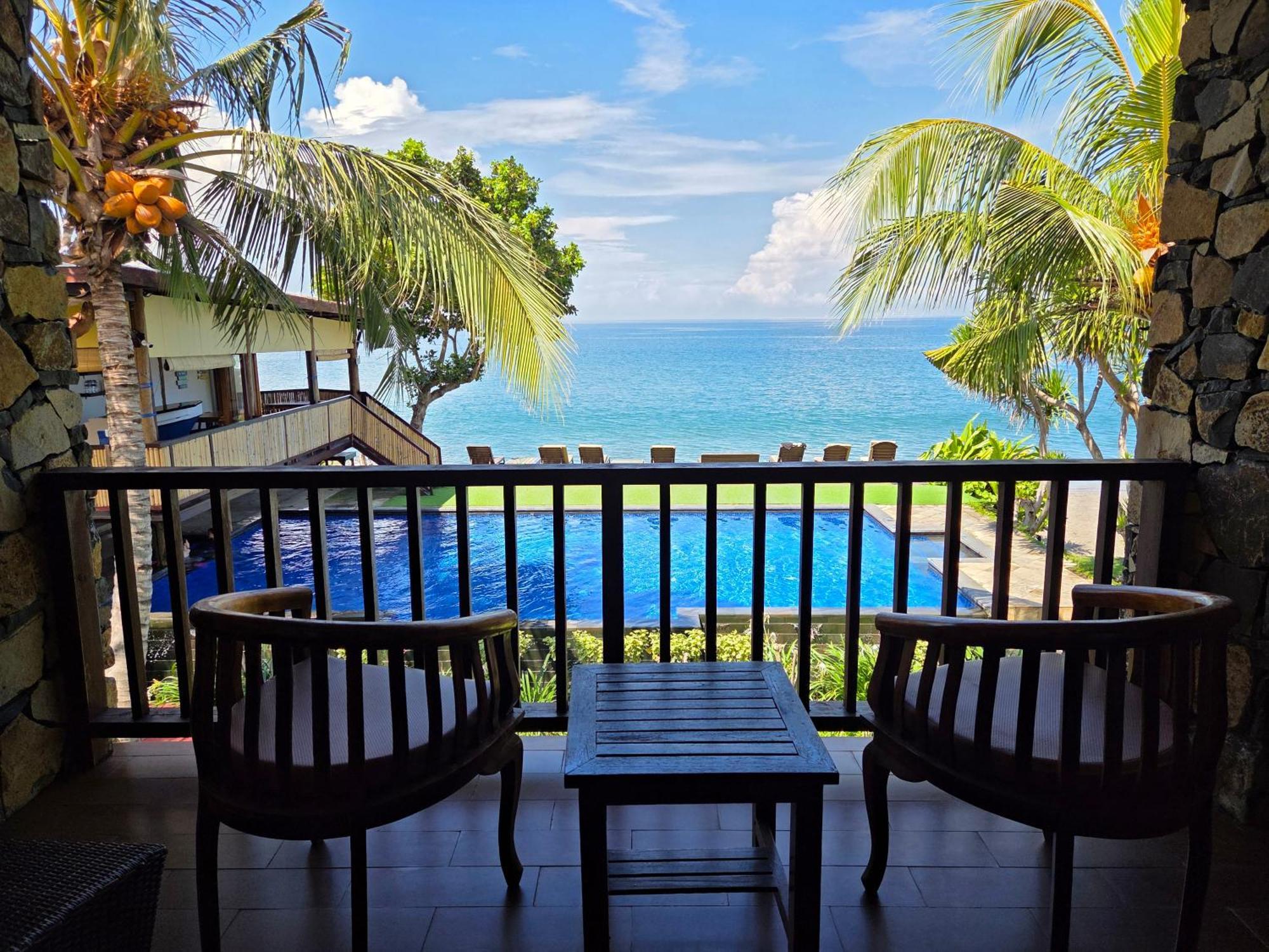 Hotel Sunsethouse Lombok Mangsit Exterior foto