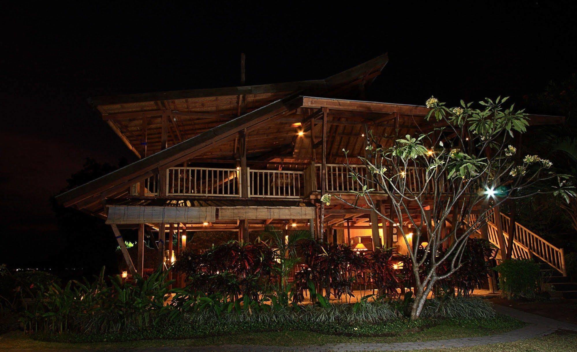 Sunsethouse Lombok Hotel Mangsit Exterior foto